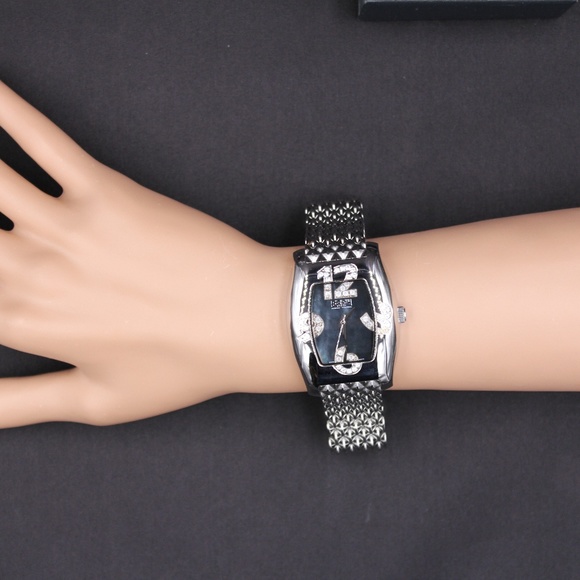 Black Diamond 0.8 Tdw Mother-of-pearl Dial Watch
